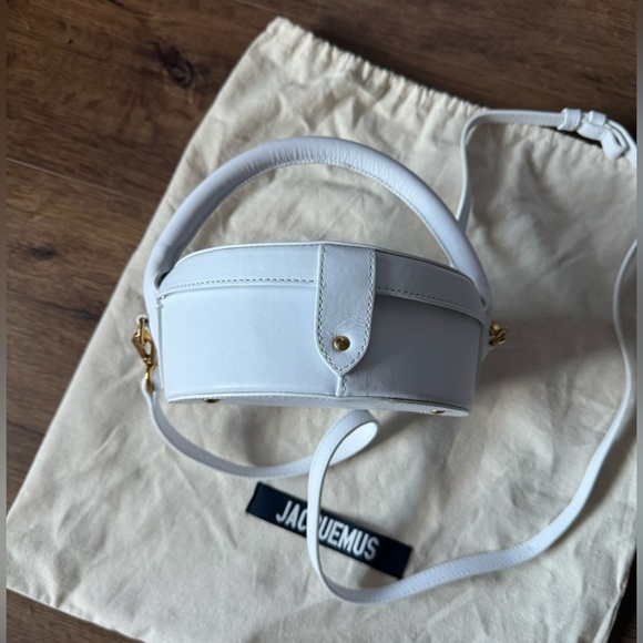 JACQUEMUS-AUTHENTIC Imported (NWT) White Leather La Boîte à Gateaux Hand Bag - Picture 10 of 16